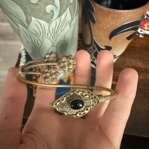 Unique vintage brass bangle with onyx stone cuff